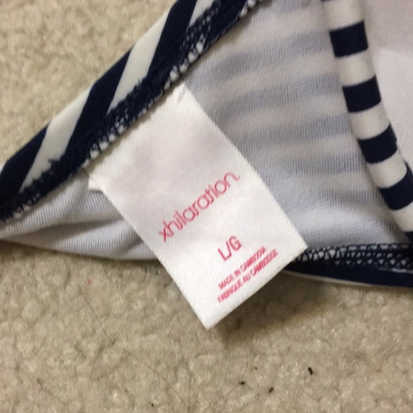 Striped bikini - Picture 6 of 6